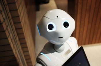 ¿Cómo será el futuro de los chatbots en las comunicaciones empresariales? - Central IP